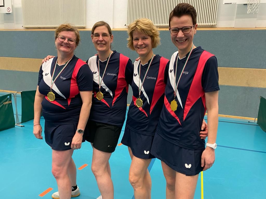 Auf dem Foto sind von links nach rechts namentlich zu sehen: Tanja Presto, Christiane Tölle, Corinna Franke-Hellmann, Tanja Schlepphorst
